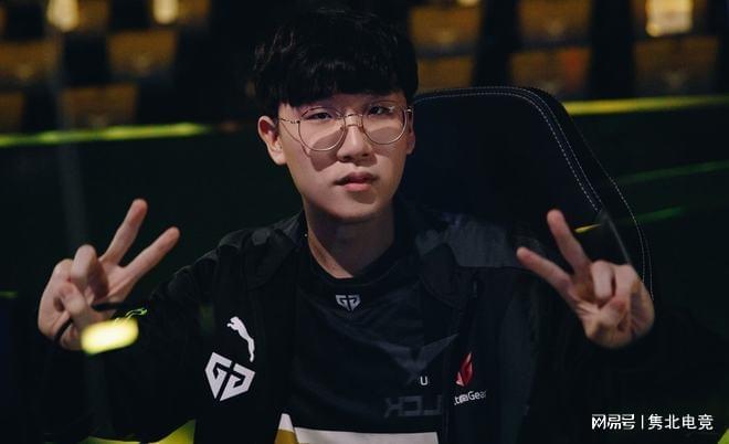 并且本赛季 并且本赛季