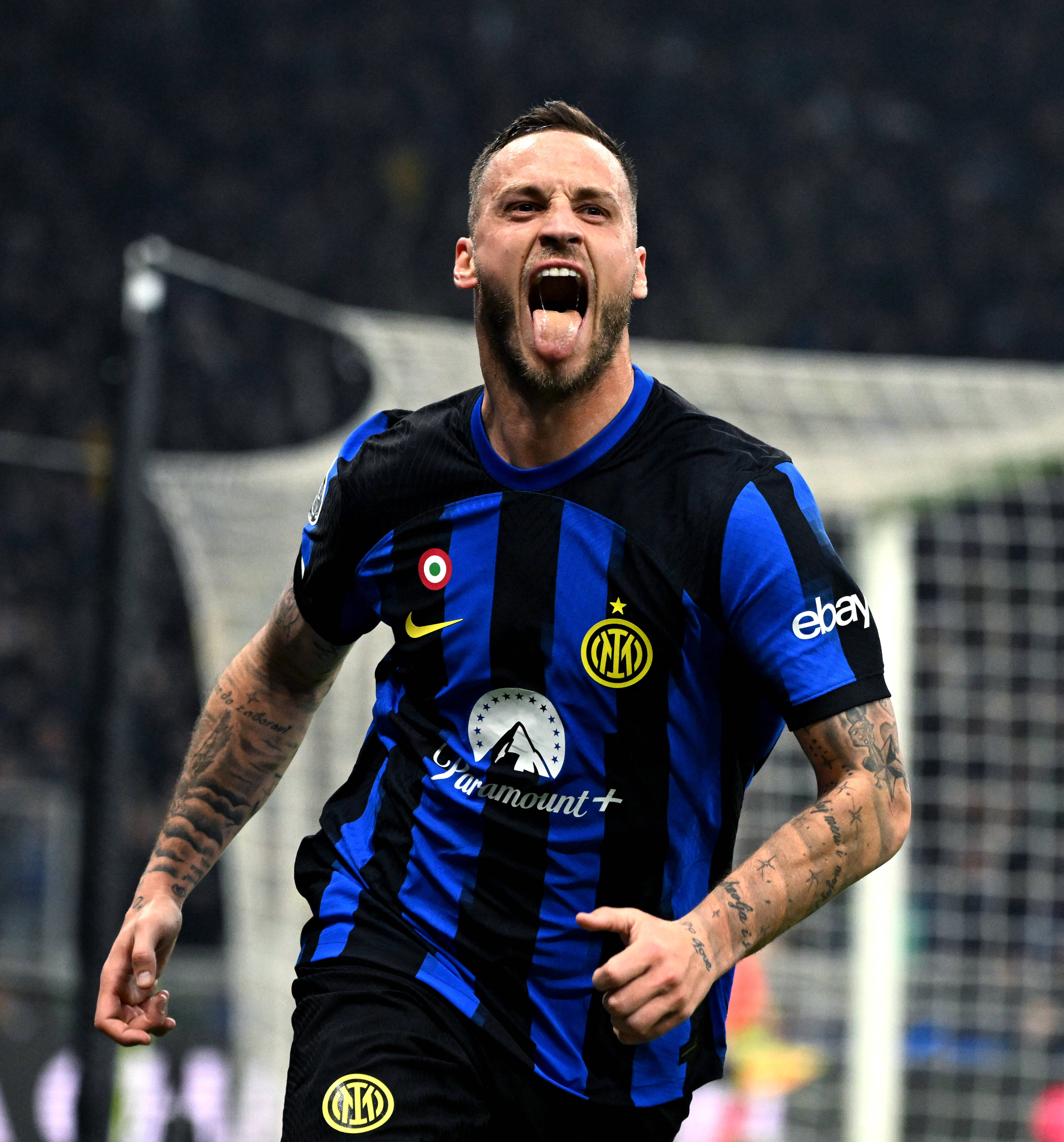 这里同时具 这里同时具