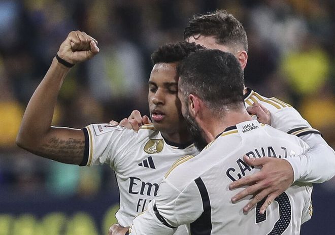 欧力士侧的 欧力士侧的