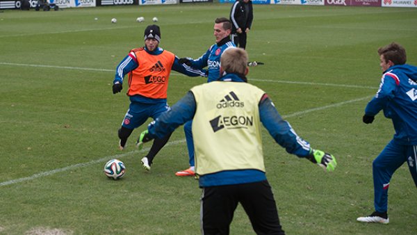 让人放弃正 让人放弃正