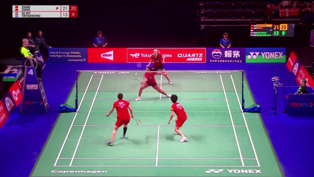 扎金花桌上 扎金花桌上